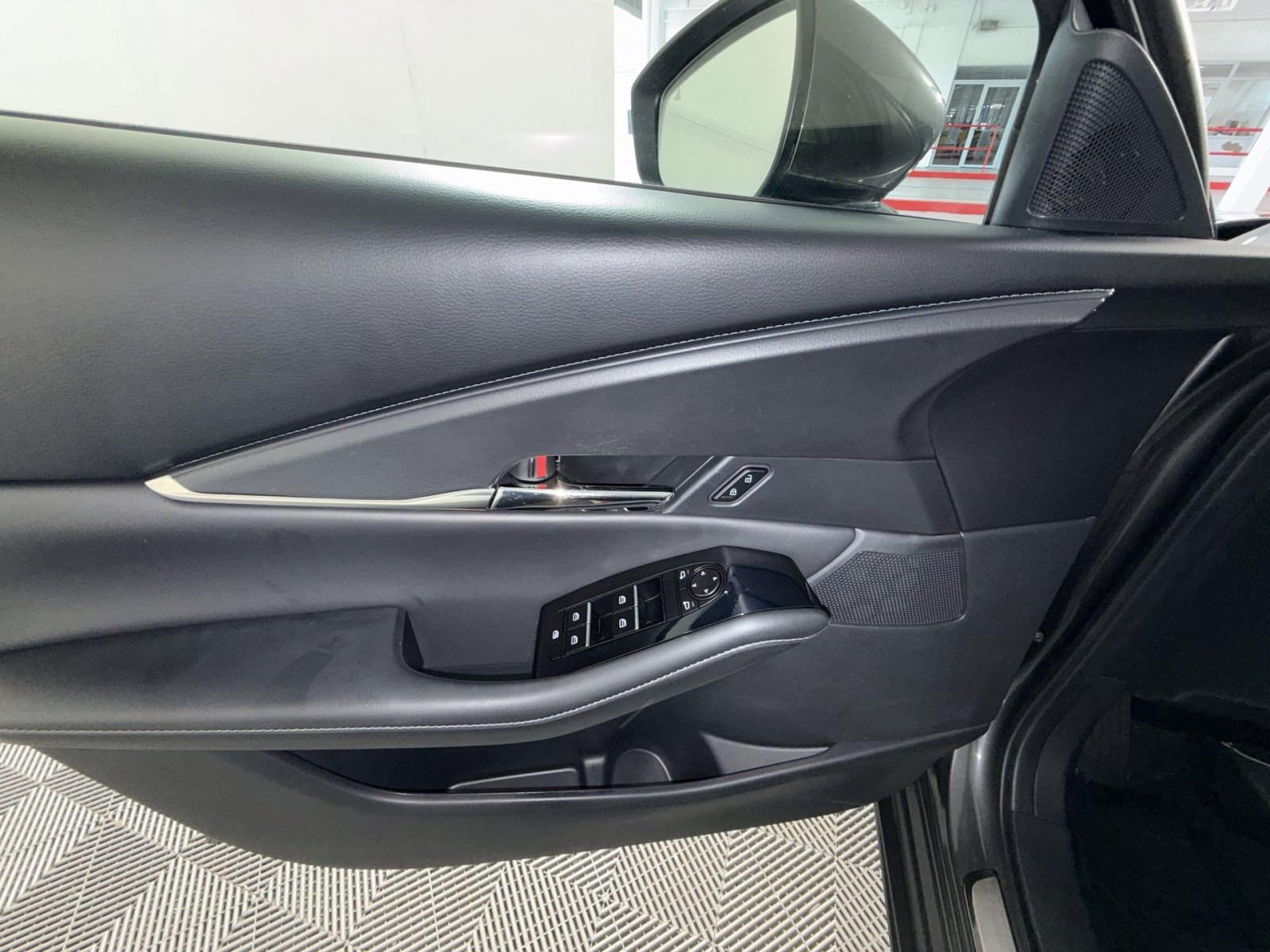 Used 2023 MAZDA CX-30 AWD 2.5 S w/ Preferred Package image 15