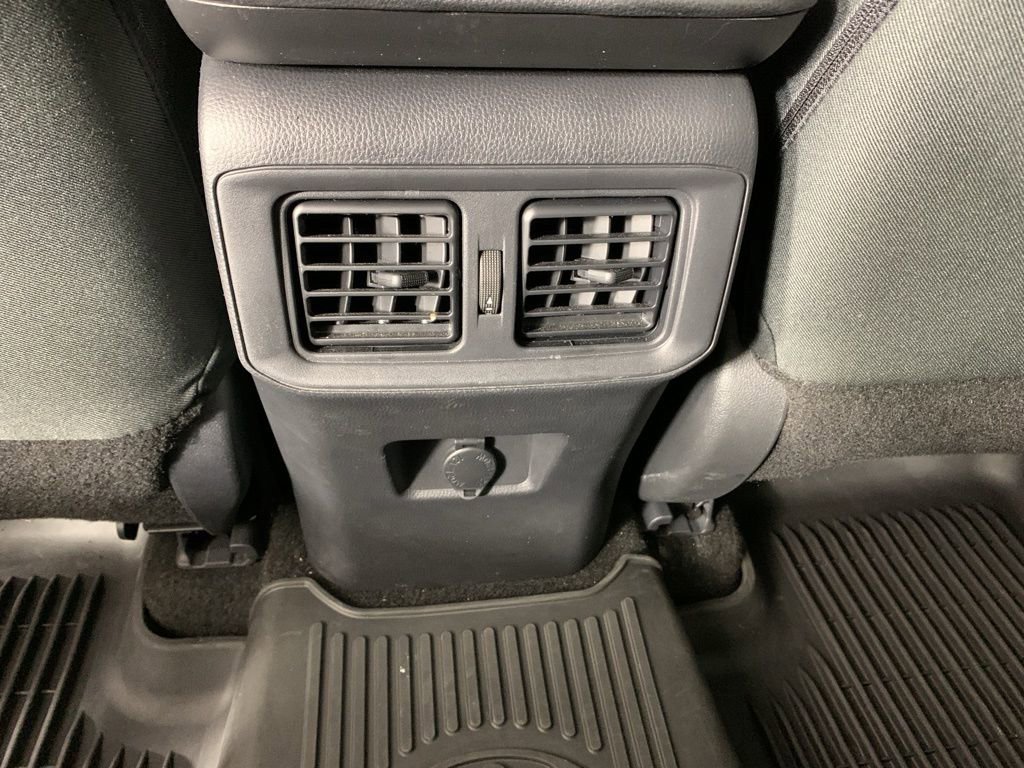 Used 2024 Toyota RAV4 LE image 30