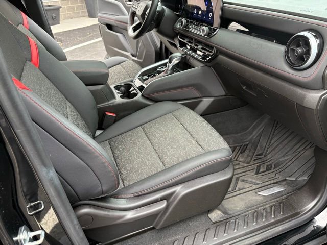 Used 2023 Chevrolet Colorado Z71 w/ Z71 Convenience Package 2 image 36