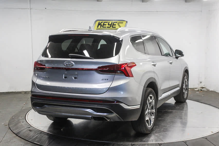 Used 2023 Hyundai Santa Fe Limited FWD image 4