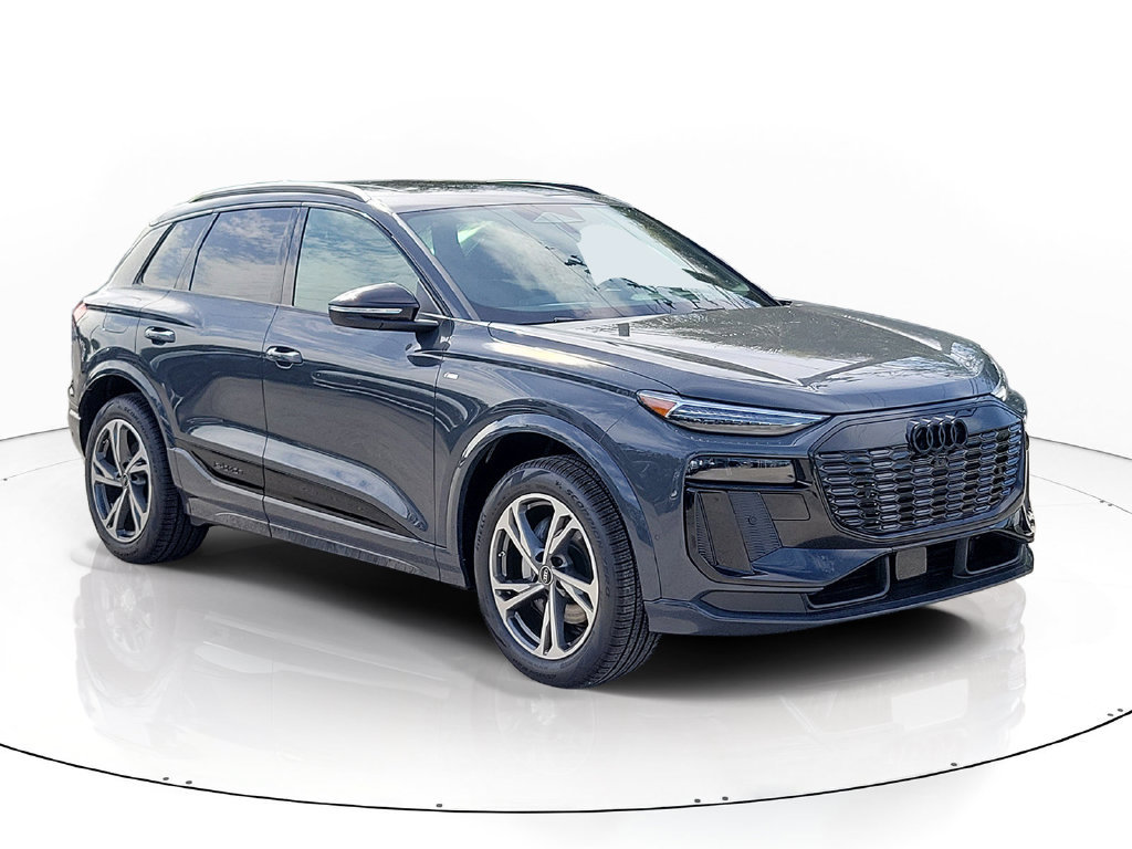 New 2027 Audi Q6 e-tron Premium Plus AWD/4WD image 1