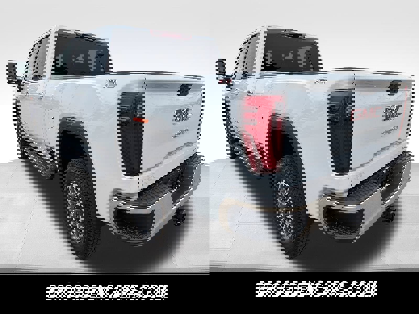 New 2026 GMC Sierra 2500 SLT w/ SLT Convenience Package image 7