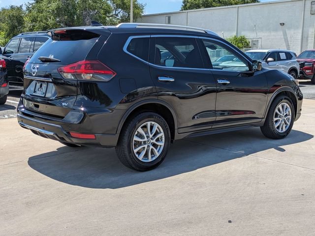 Used 2020 Nissan Rogue SV FWD image 6