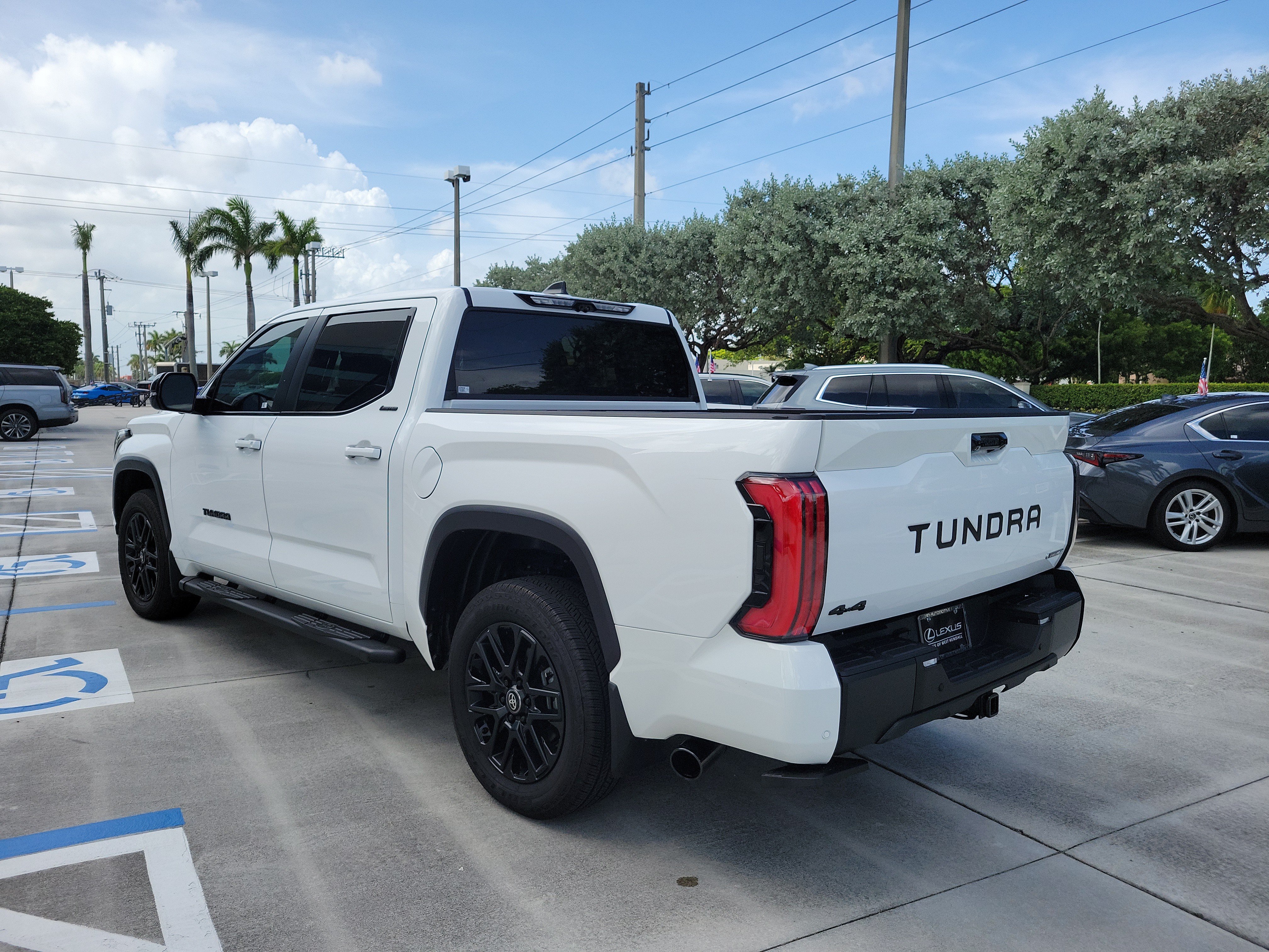 Used 2026 Toyota Tundra Limited w/ Limited PVM Package AWD/4WD image 7
