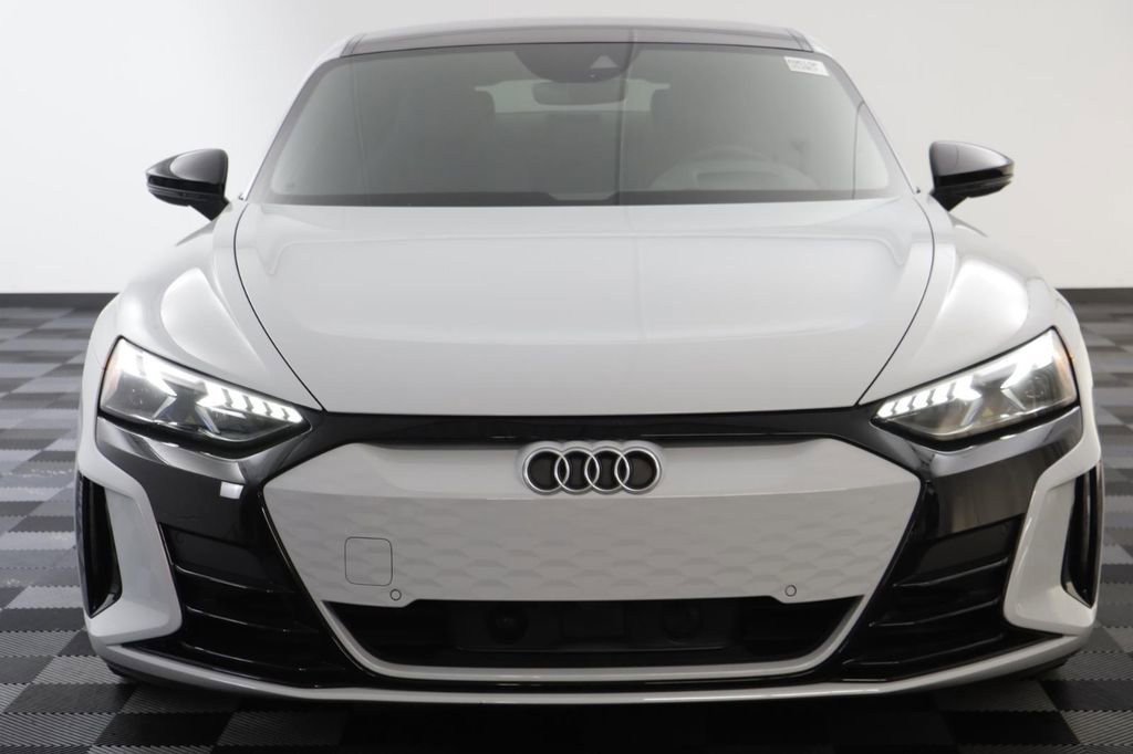 Used 2024 Audi e-tron GT Prestige AWD/4WD image 24