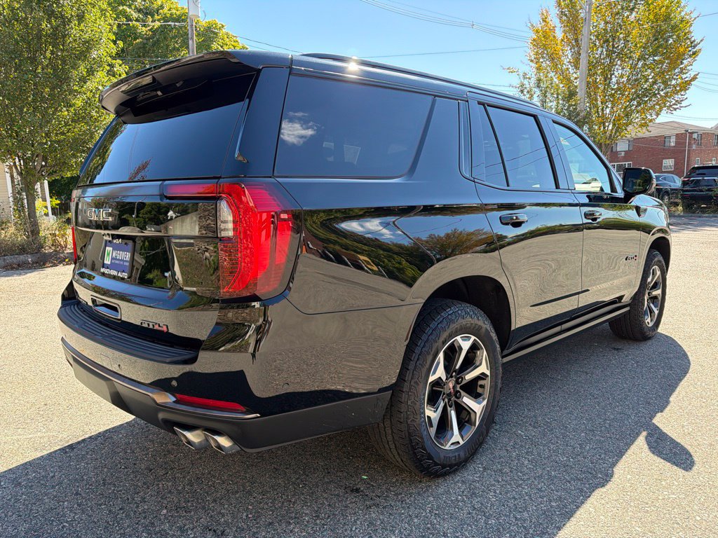 Used 2026 GMC Yukon AT4 Ultimate AWD/4WD image 7