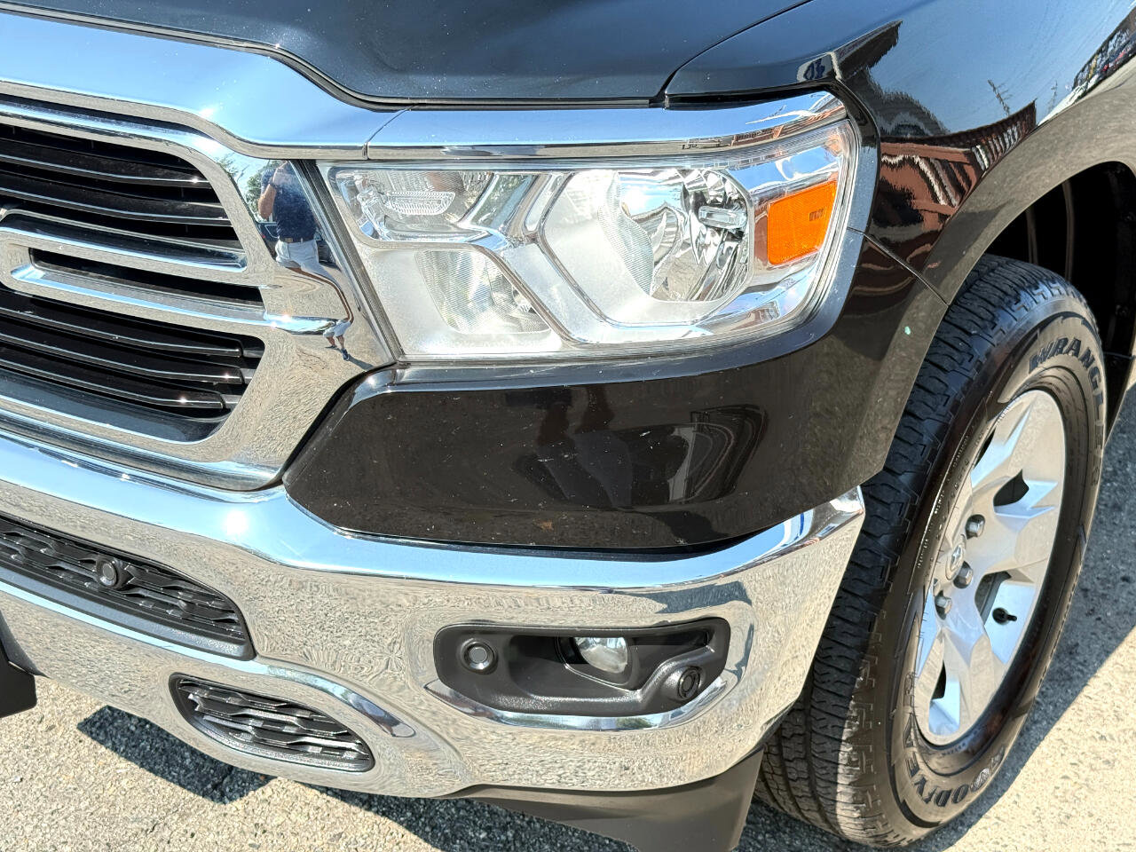 Used 2019 RAM 1500 Big Horn image 9