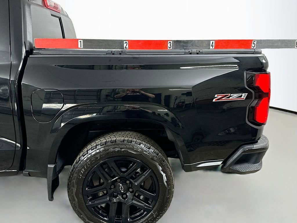 Used 2025 Chevrolet Colorado Z71 w/ Z71 Convenience Package 2 image 32