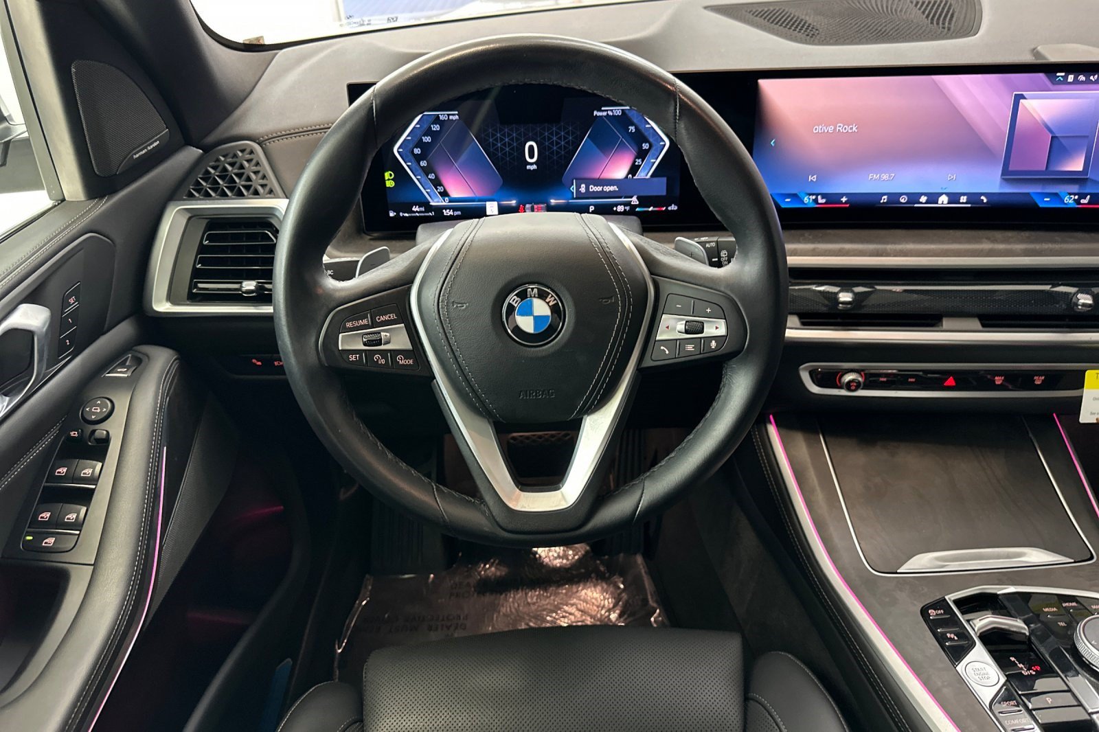 Certified 2025 BMW X5 xDrive40i w/ Parking Assistance Package AWD/4WD image 33