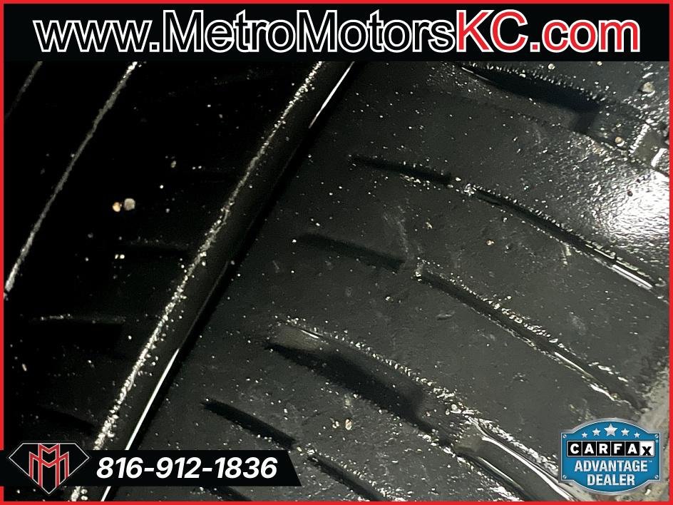 Used 2018 BMW 330i Gran Turismo xDrive image 19