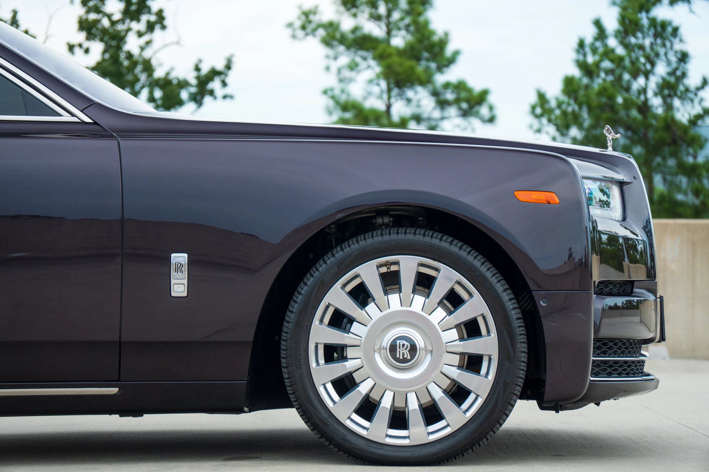 Used 2018 Rolls-Royce Phantom Extended Wheelbase RWD image 22