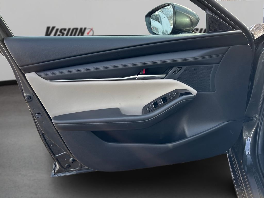 Used 2025 MAZDA MAZDA3 s image 21