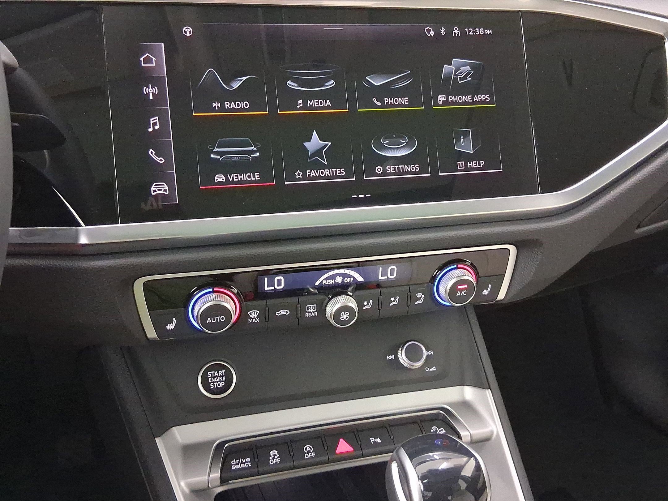 Used 2025 Audi Q3 2.0T Premium w/ Convenience Package image 22