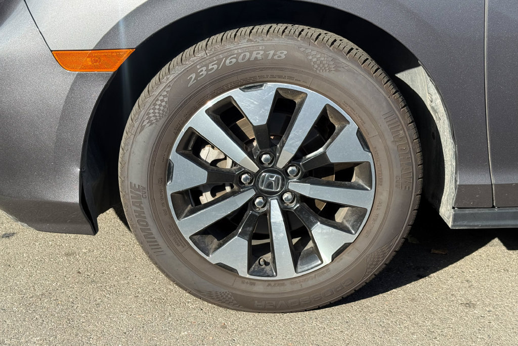 Used 2025 Honda Odyssey EX-L image 7