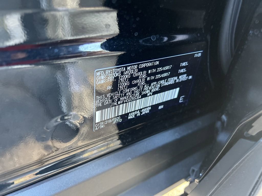 New 2025 Toyota RAV4 LE image 4