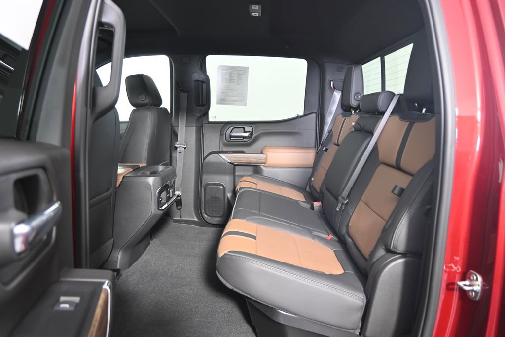 Used 2022 Chevrolet Silverado 1500 High Country w/ Technology Package image 17