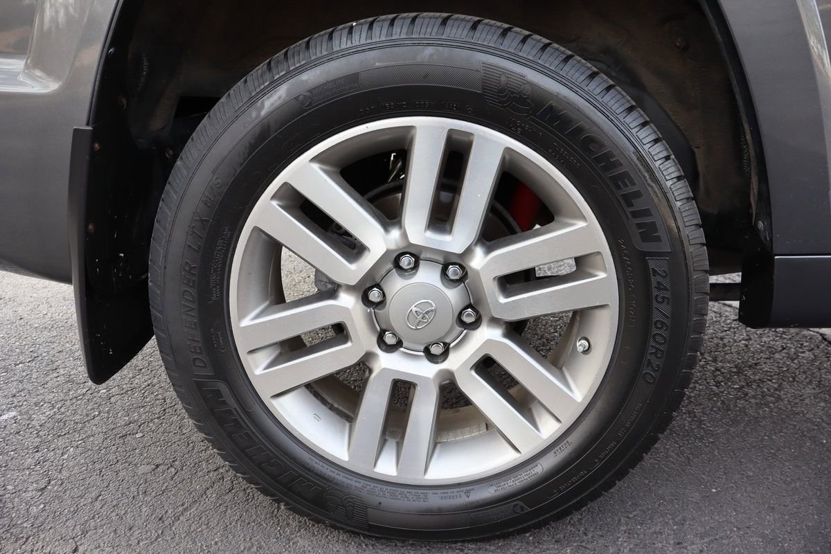 Used 2012 Toyota 4Runner Limited image 44