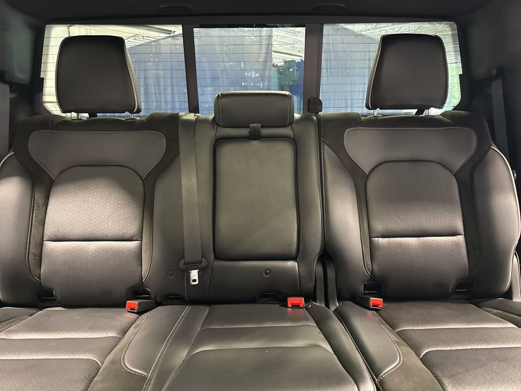 Used 2023 RAM 1500 Laramie AWD/4WD image 39