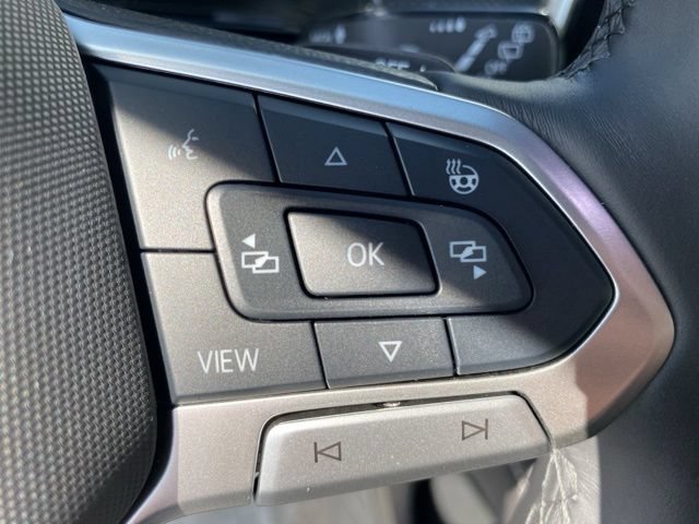 New 2026 Volkswagen Atlas Cross Sport SEL Premium R-Line AWD/4WD image 33