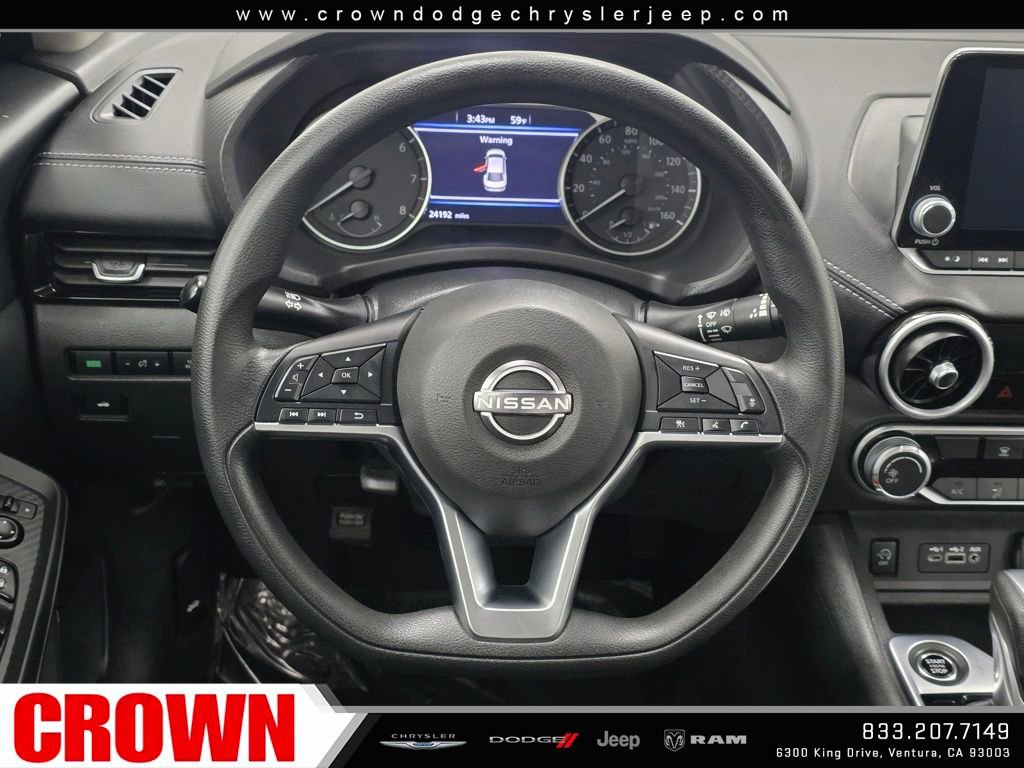 Used 2025 Nissan Sentra SV image 17