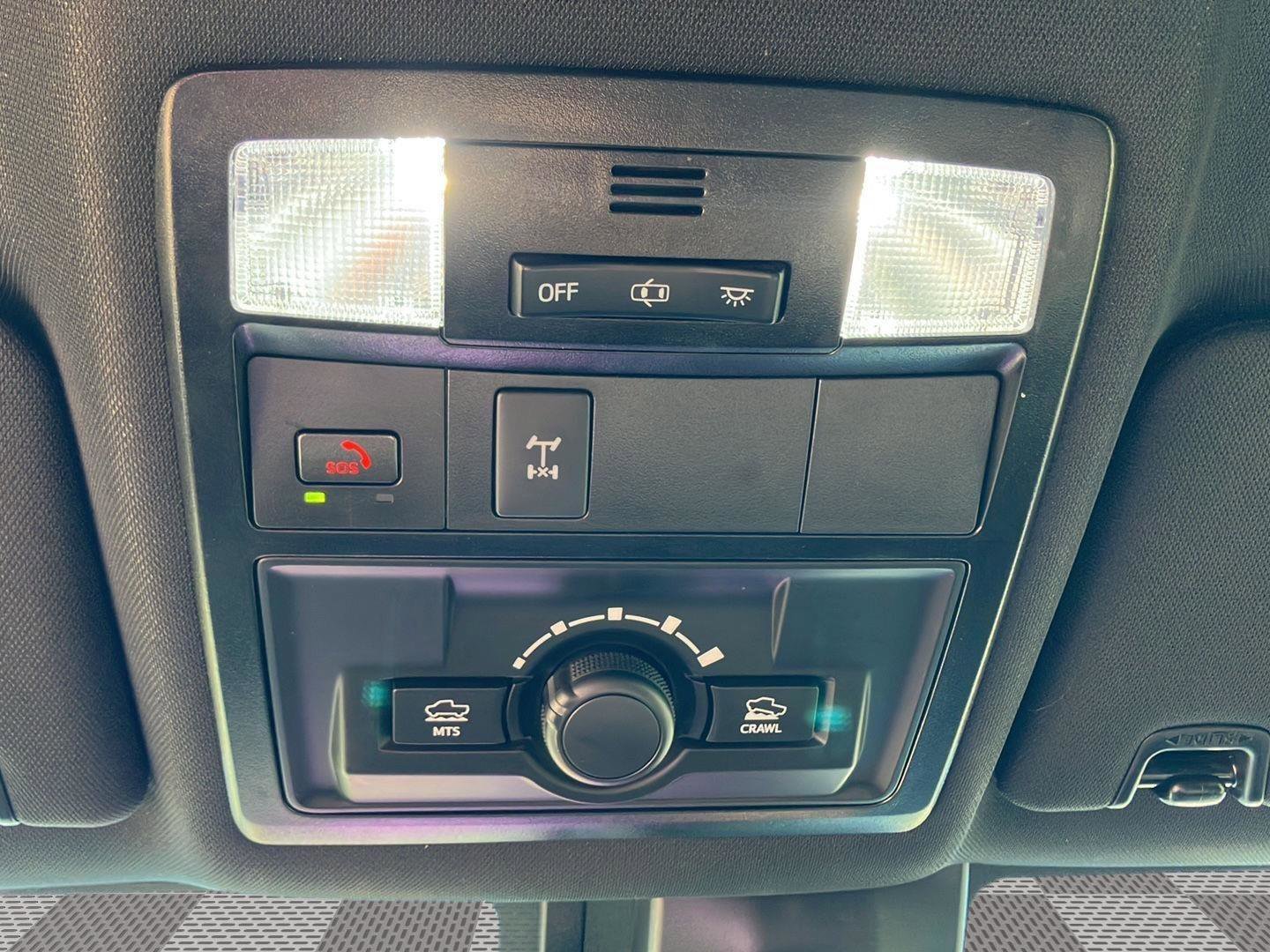 Used 2022 Toyota Tacoma TRD Off-Road w/ Technology Package image 29