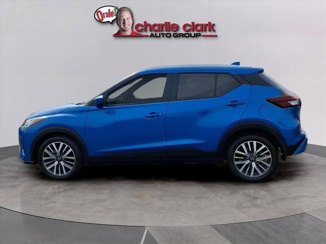 Certified 2024 Nissan Kicks SV image 2