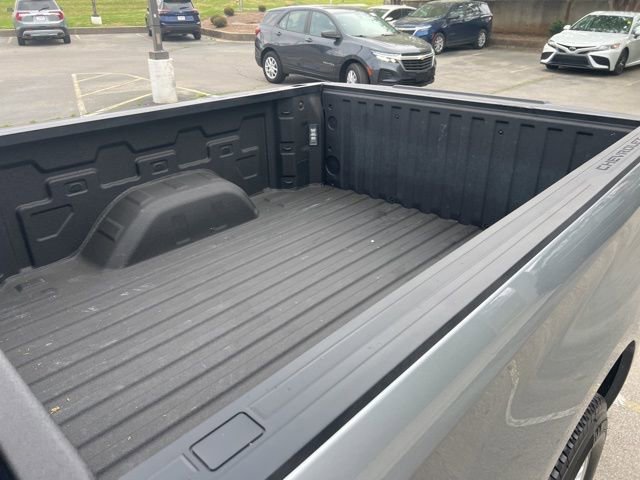 Used 2024 Chevrolet Silverado 1500 W/T w/ WT Value Package image 17