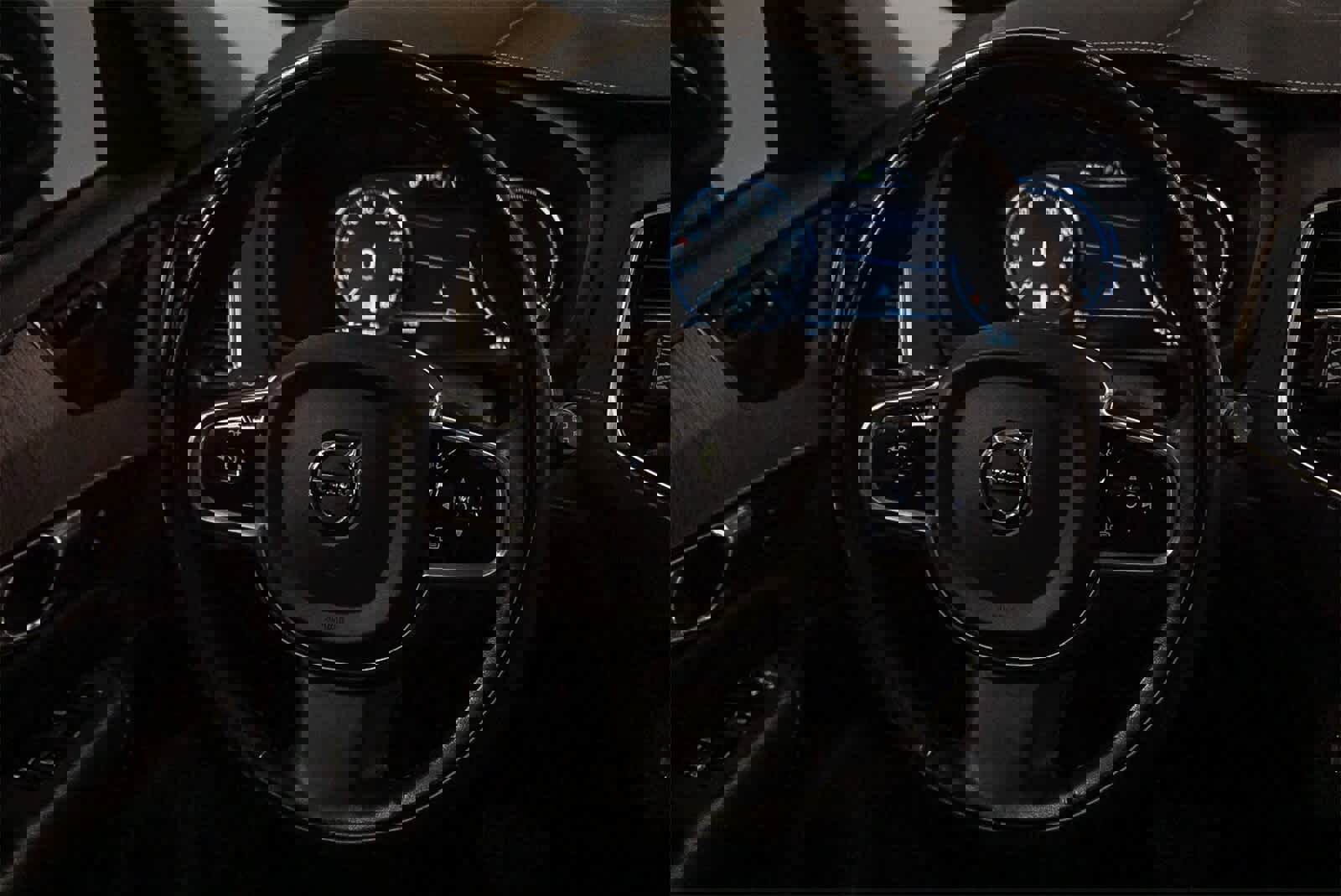 Used 2021 Volvo XC90 T8 Inscription w/ Advanced Package image 16