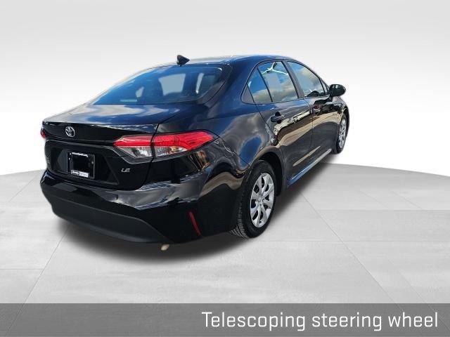 Used 2024 Toyota Corolla LE image 20
