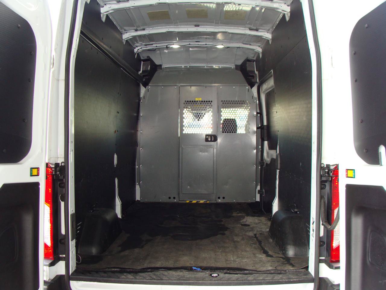 Used 2020 Ford Transit 250 148 High Roof w/ Load Area Protection Package RWD image 19