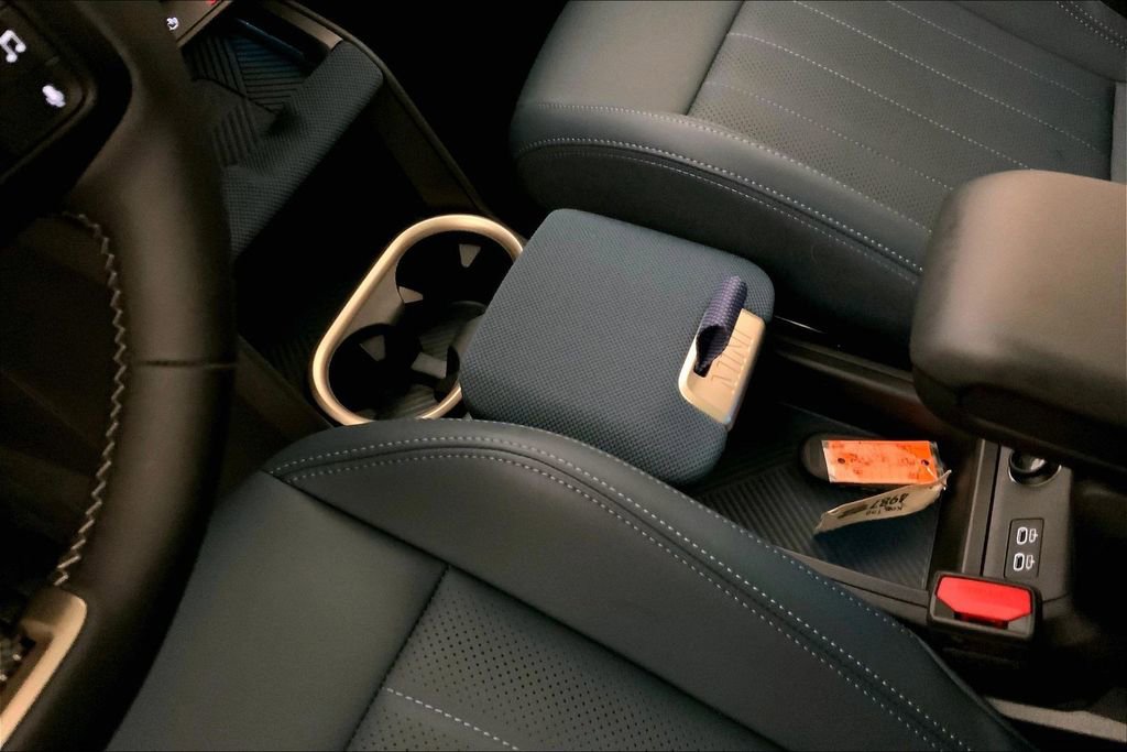 Used 2025 MINI Cooper Countryman S w/ Comfort Package Max image 22