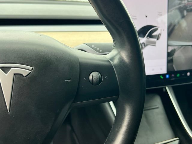Used 2018 Tesla Model 3 Long Range RWD image 21