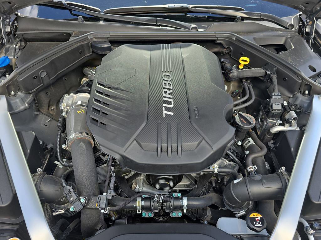 Used 2025 Genesis G70 3.3T Advanced image 29