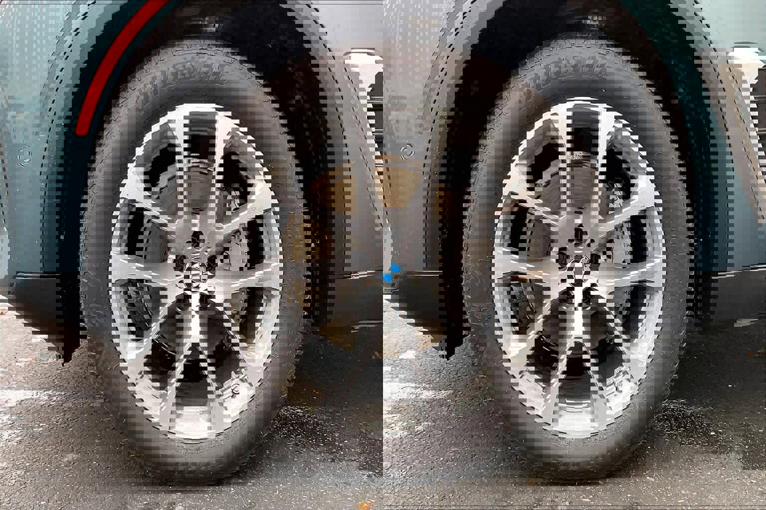 Used 2025 BMW X5 xDrive40i w/ Parking Assistance Package image 11