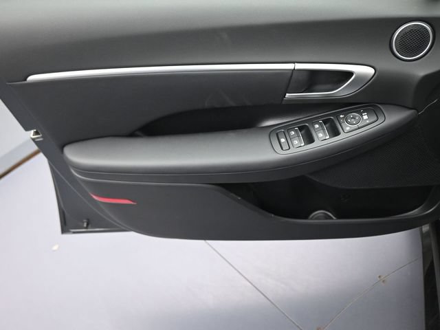 New 2026 Hyundai Sonata SEL FWD image 10