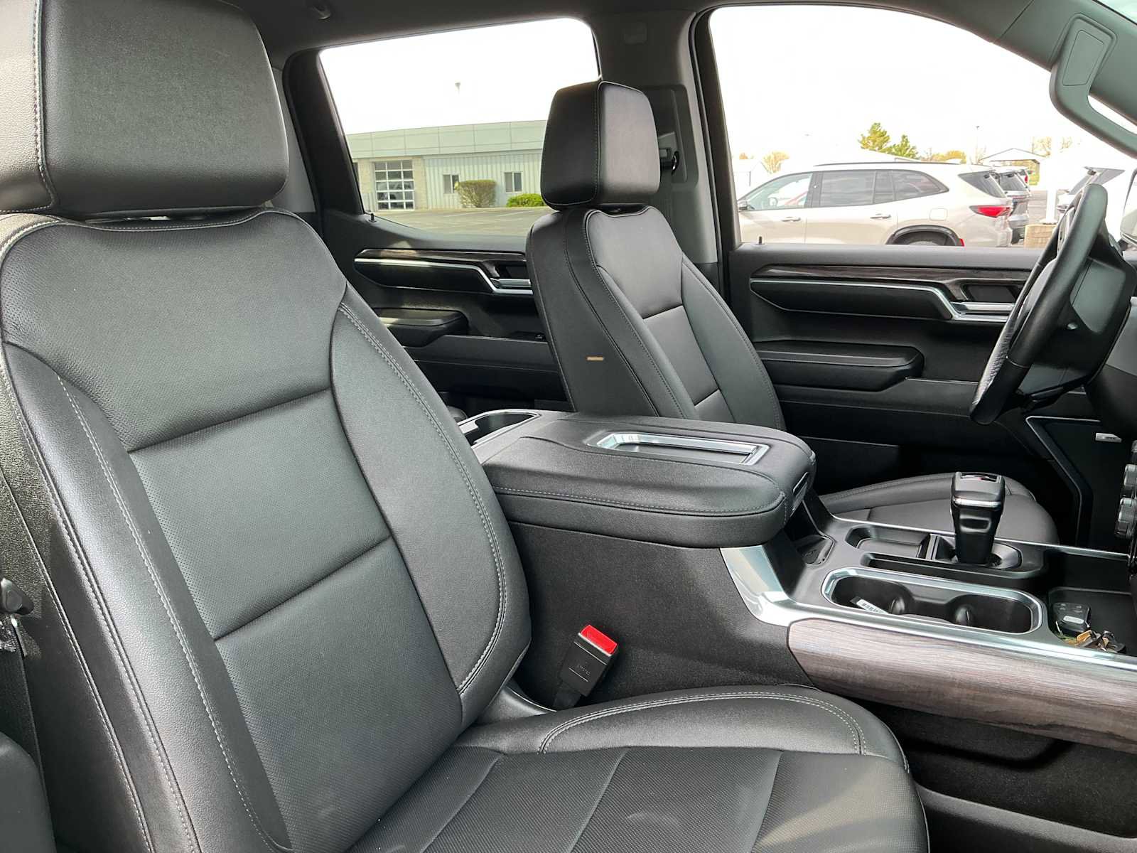 Used 2022 Chevrolet Silverado 1500 LTZ w/ Technology Package image 25