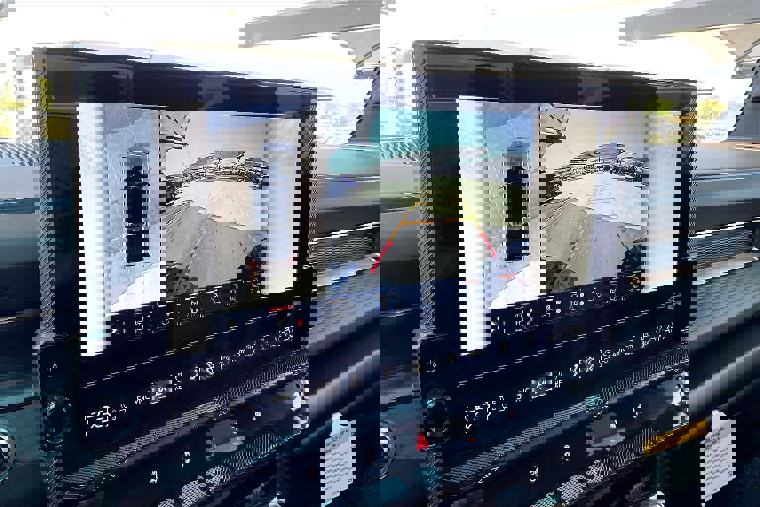 Used 2024 GMC Hummer EV 3X image 25