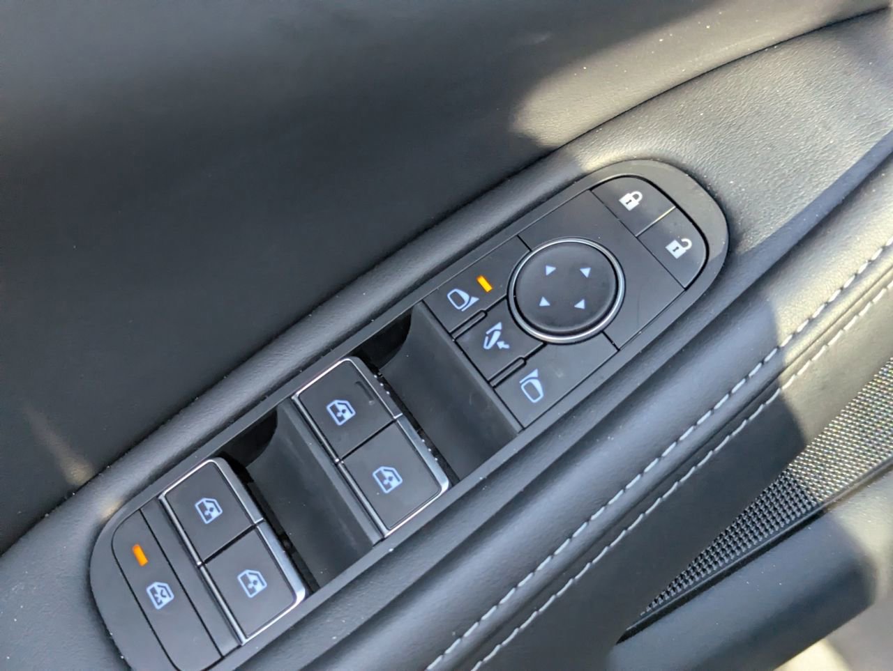 New 2026 INFINITI QX60 Pure w/ Cargo Package FWD image 21