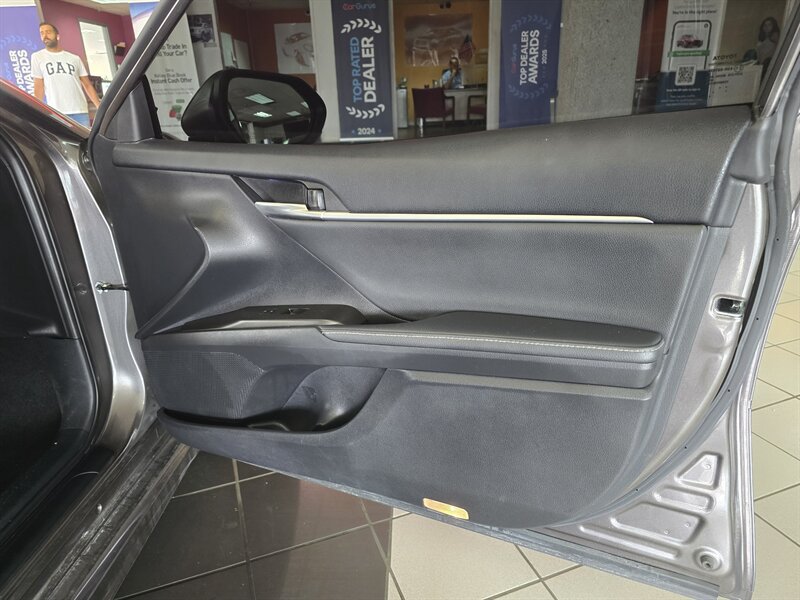 Used 2023 Toyota Camry XSE w/ Navigation Package FWD image 12