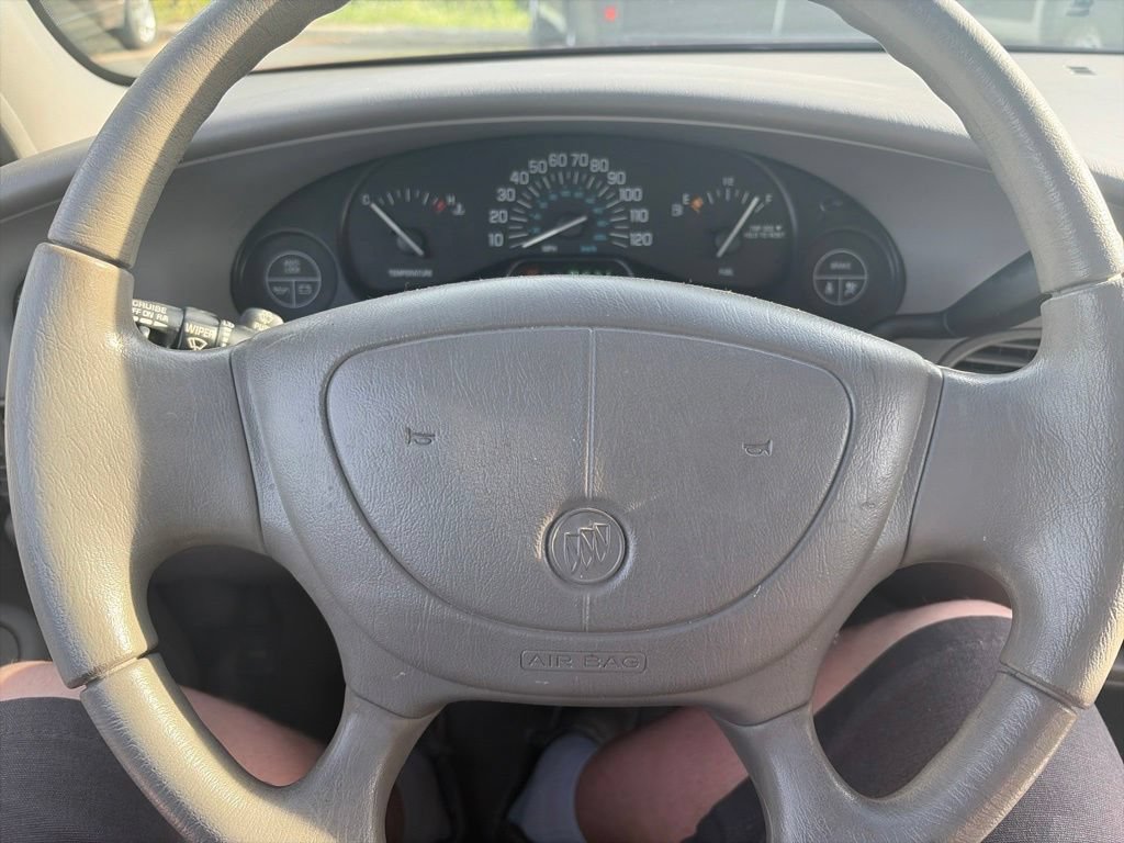 Used 2002 Buick Century Custom w/ Custom Premium Pkg FWD image 22
