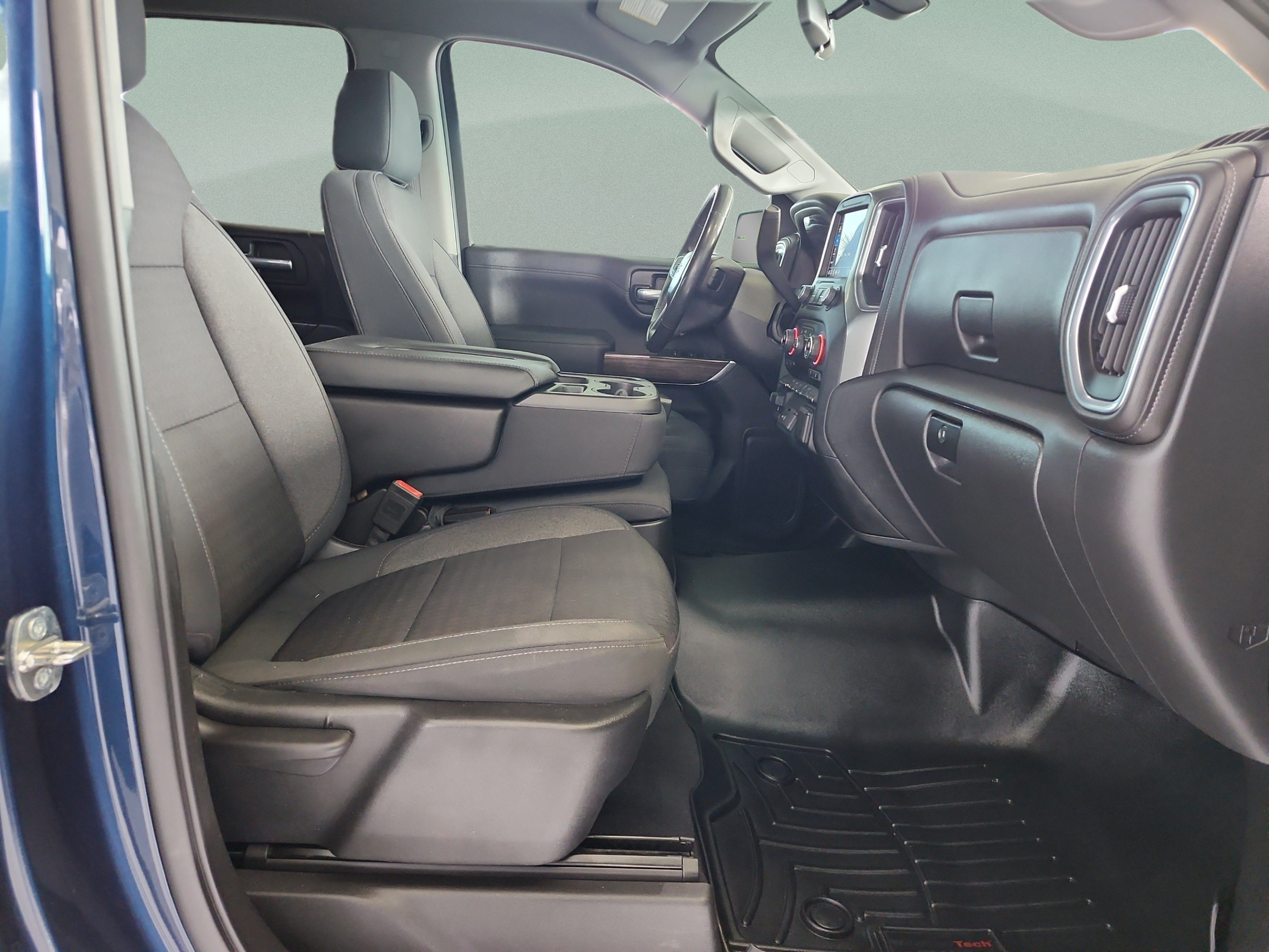 Used 2020 Chevrolet Silverado 1500 LT w/ All-Star Edition RWD image 21