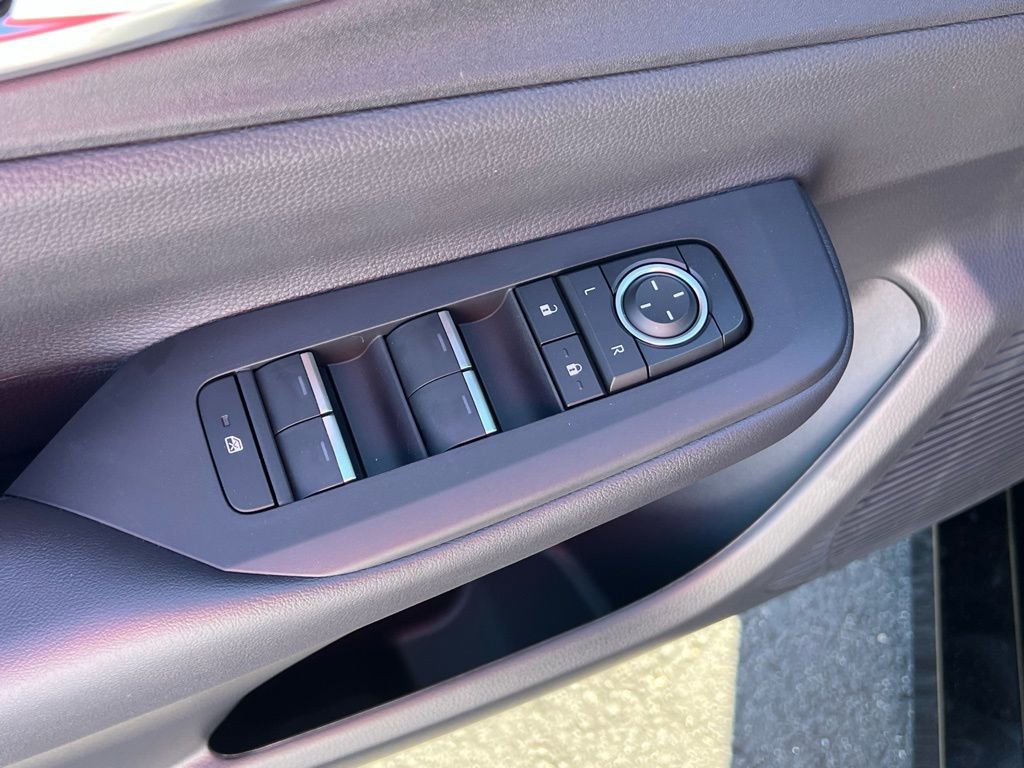 New 2026 Toyota Prius Plug-In Hybrid image 11