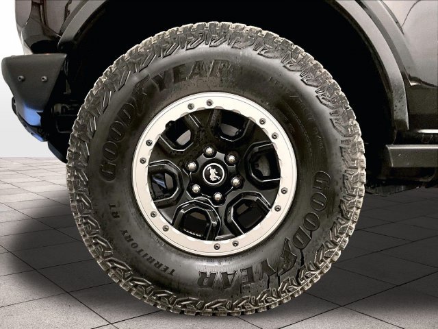 Used 2025 Ford Bronco Badlands w/ Sasquatch Package AWD/4WD image 8