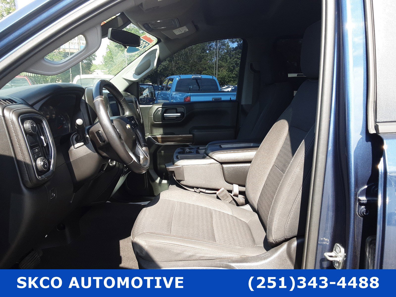 Used 2020 Chevrolet Silverado 1500 LT w/ All-Star Edition image 11