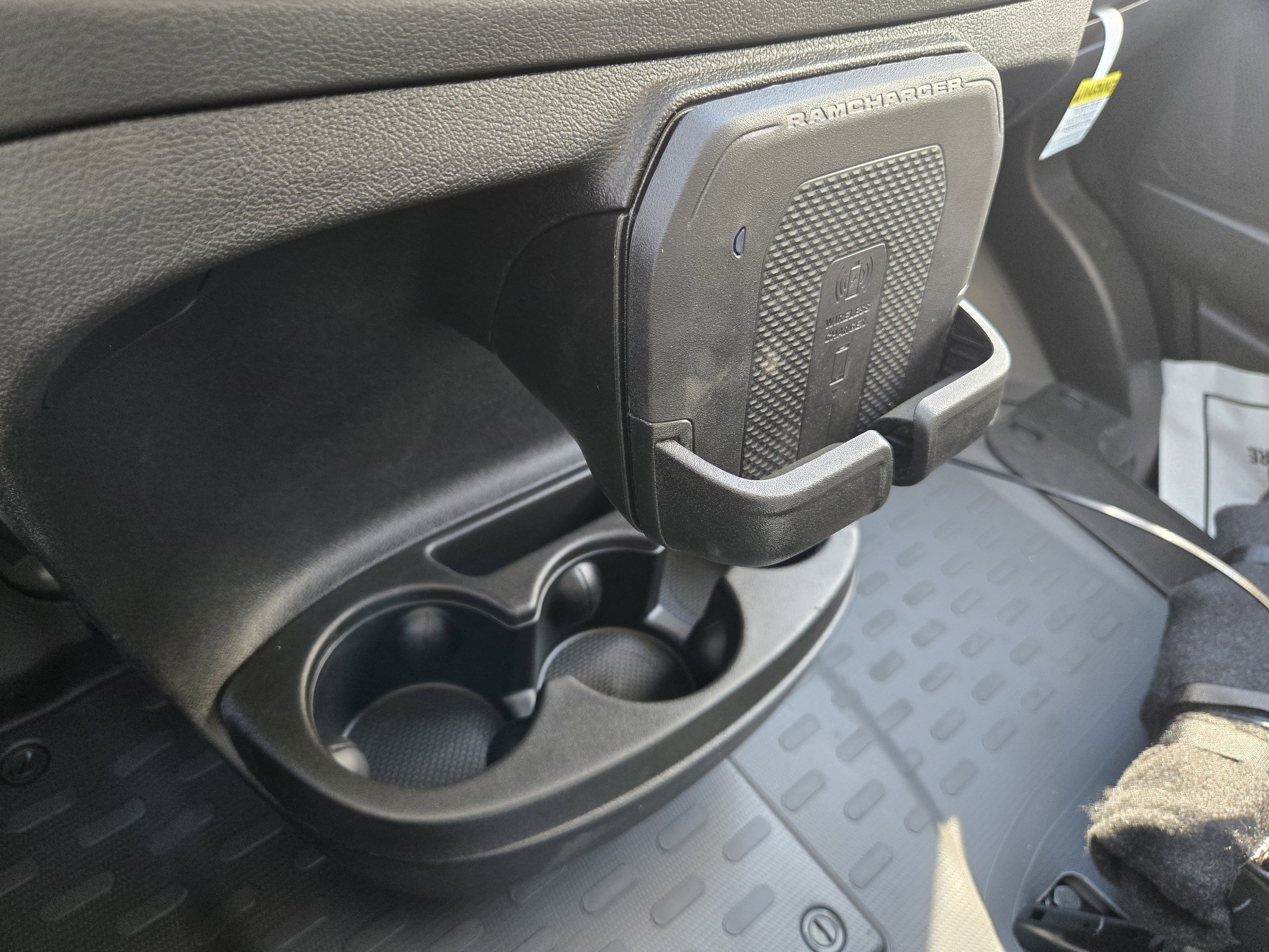 New 2026 RAM ProMaster 3500 w/ Quick Order Package 22G SLT image 16