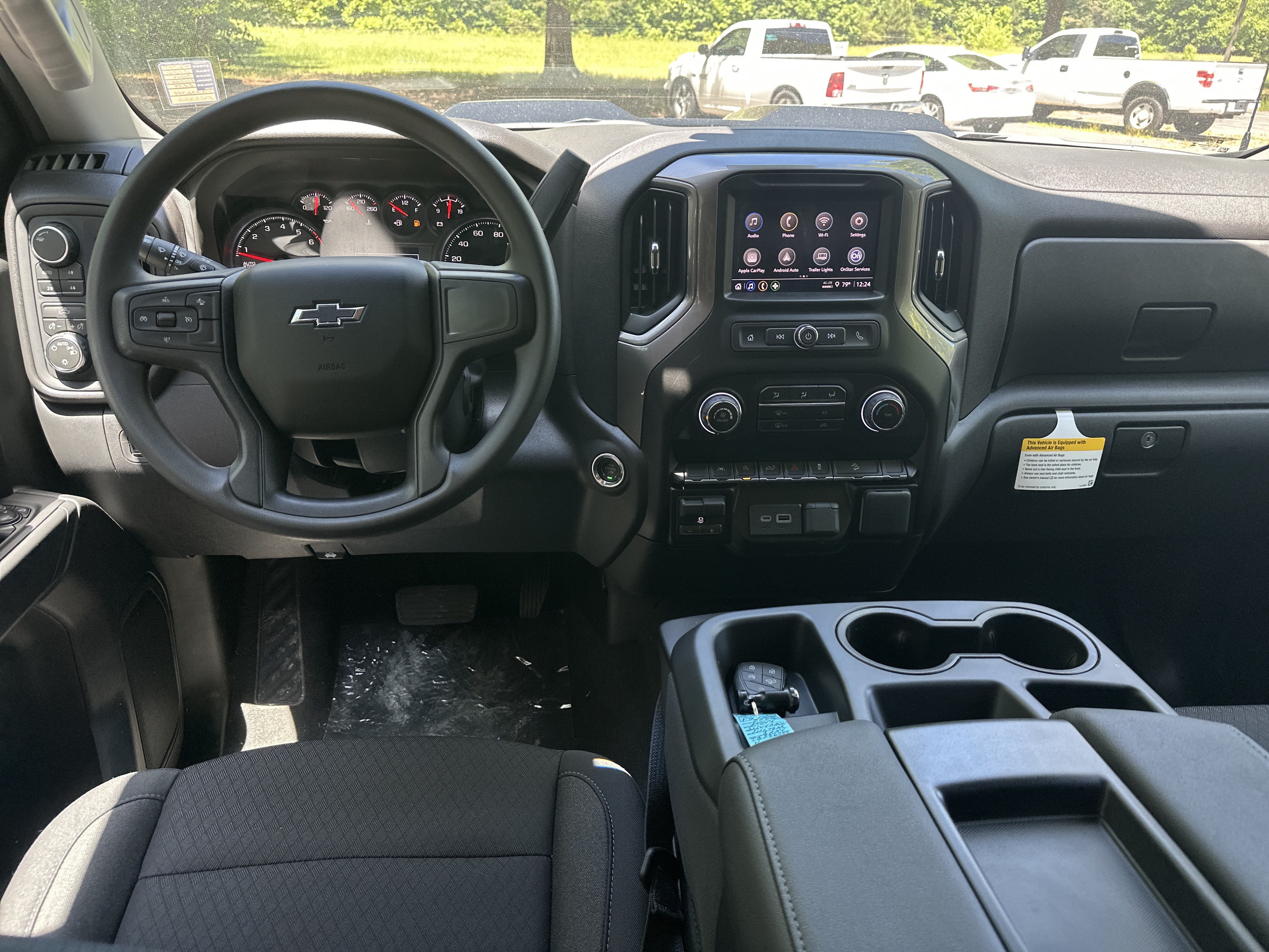 Used 2026 Chevrolet Silverado 1500 Custom Trail Boss w/ LPO, Dark Essentials Package AWD/4WD image 24