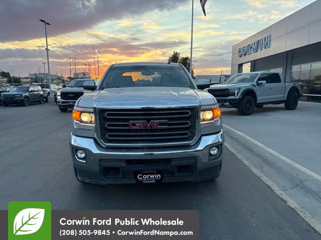 Used 2015 GMC Sierra 2500 SLE w/ SLE Preferred Package AWD/4WD image 2