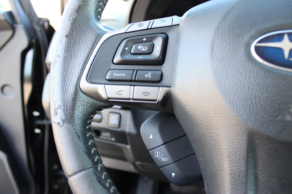 Used 2016 Subaru Forester 2.5i Touring AWD/4WD image 15