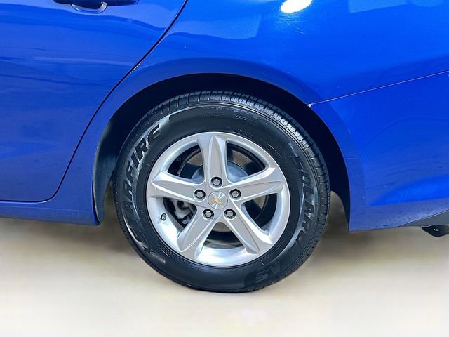 Used 2023 Chevrolet Malibu LT image 5