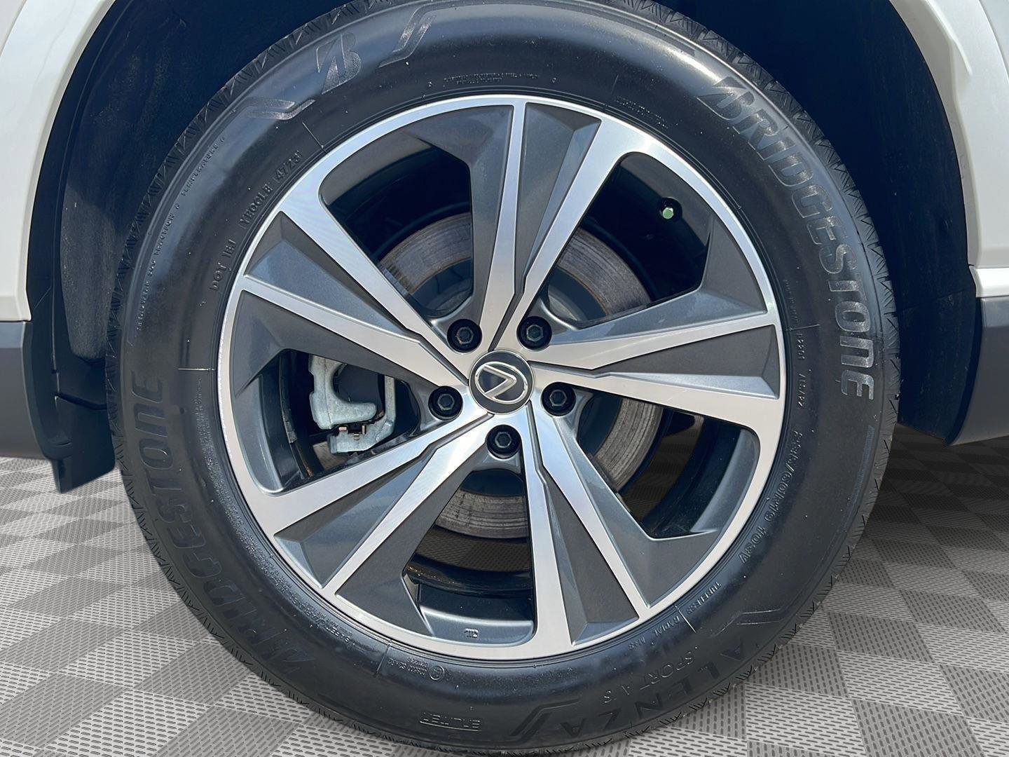 Used 2024 Lexus RX 350 Premium w/ Cold Area Package FWD image 12